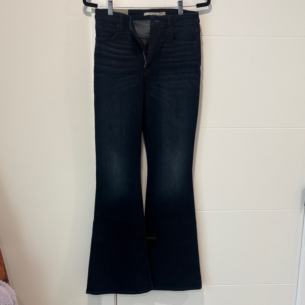 BNWT Hudson Women's Dark Blue Flared Jeans Size 28, 32” inseam